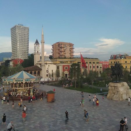 Tirana City Center Apartment Екстериор снимка