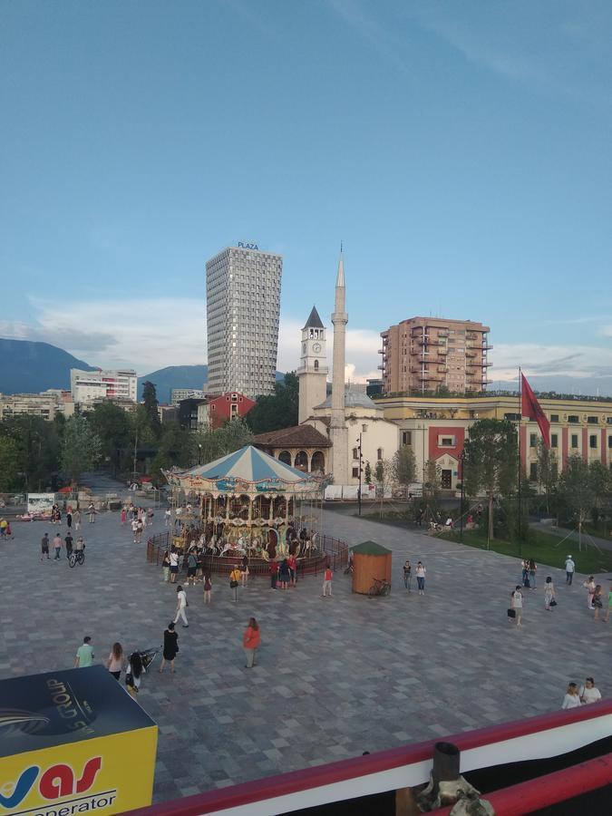 Tirana City Center Apartment Екстериор снимка